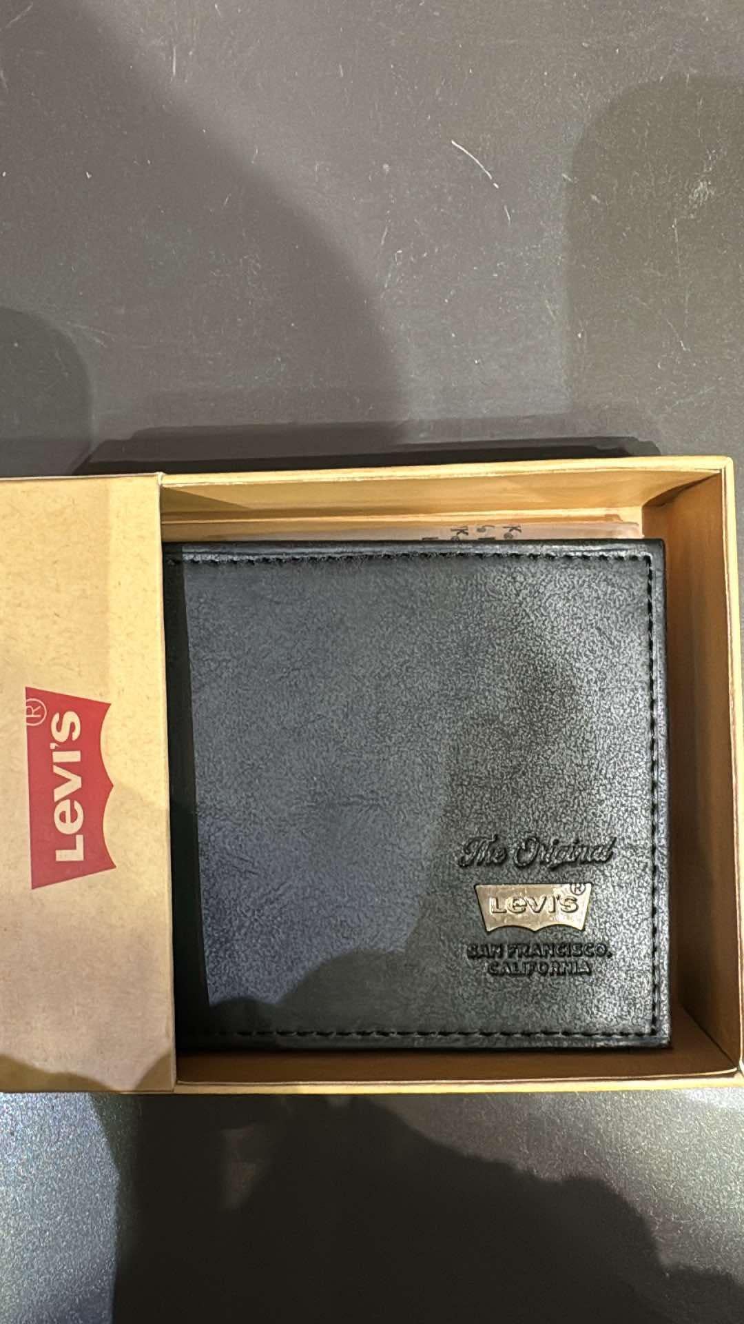 Levi Strauss Black Original Passcase Wallet