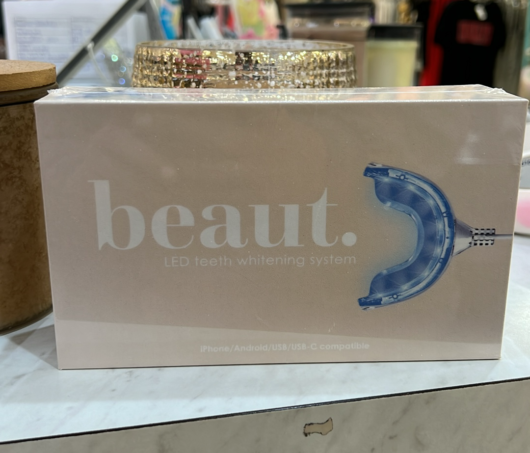 Beaut. LED Teeth Whitening System