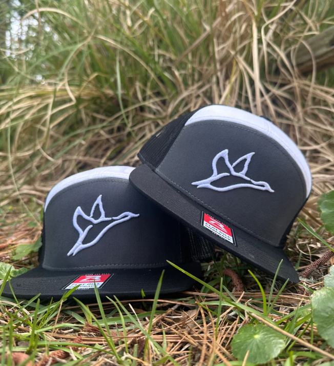 Combat Waterfowl 7 Panel Black/White/Grey