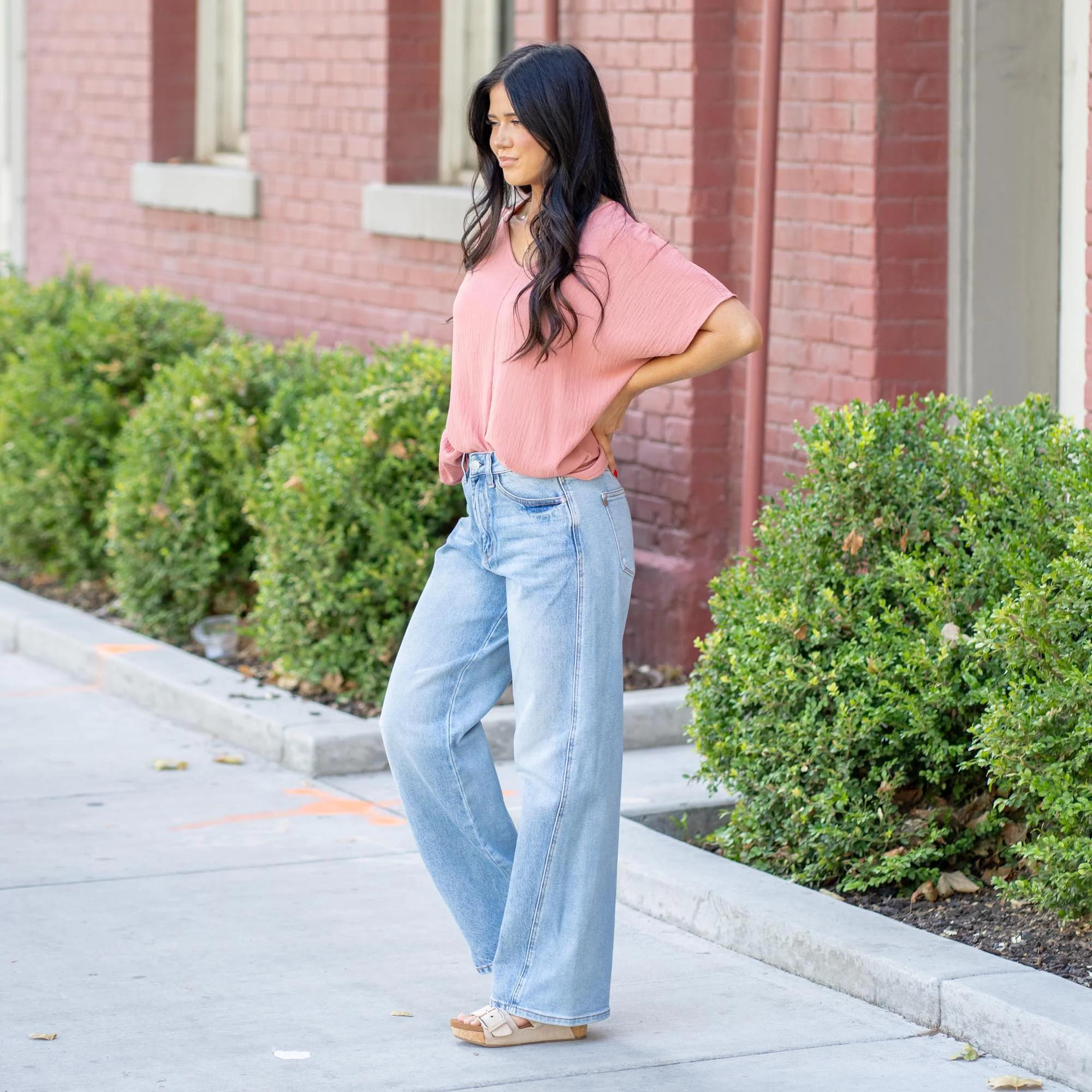 Judy Blue Wilhemina HW Rigid Magic Twisted Jeans