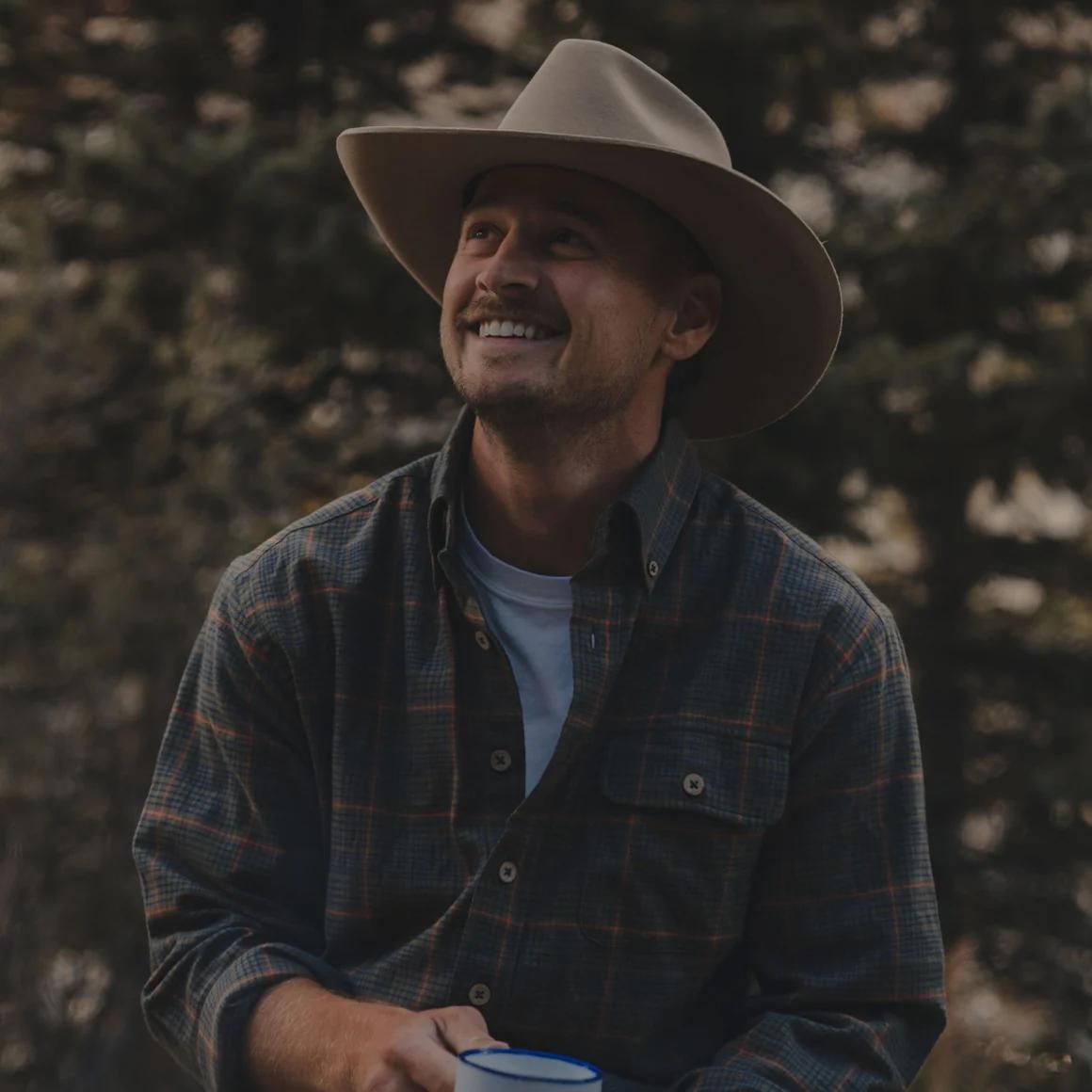 Montevallo Houndstooth Flannel in Dark Olive & Navy