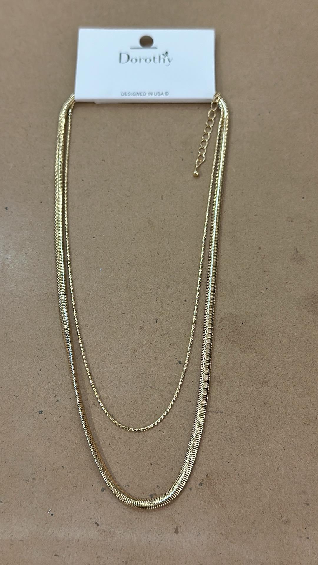 Gold Chain Layer Necklace