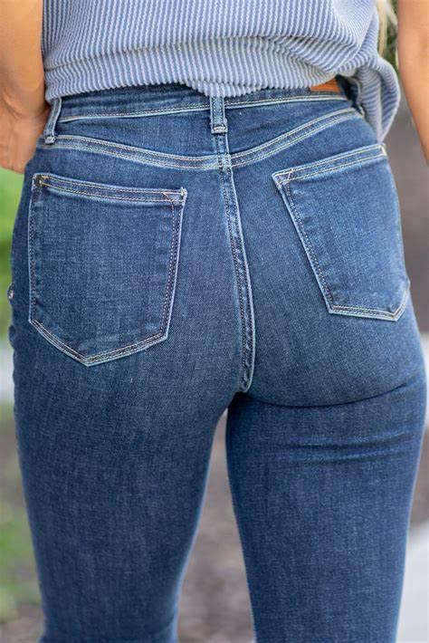 Judy Blue HW Angled Side Seam Flare Jeans