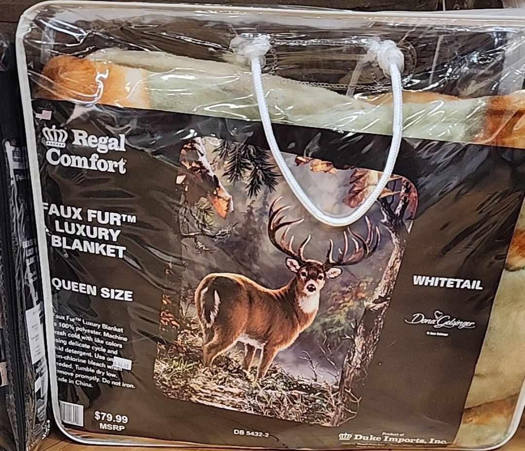 White Tail Queen Blanket
