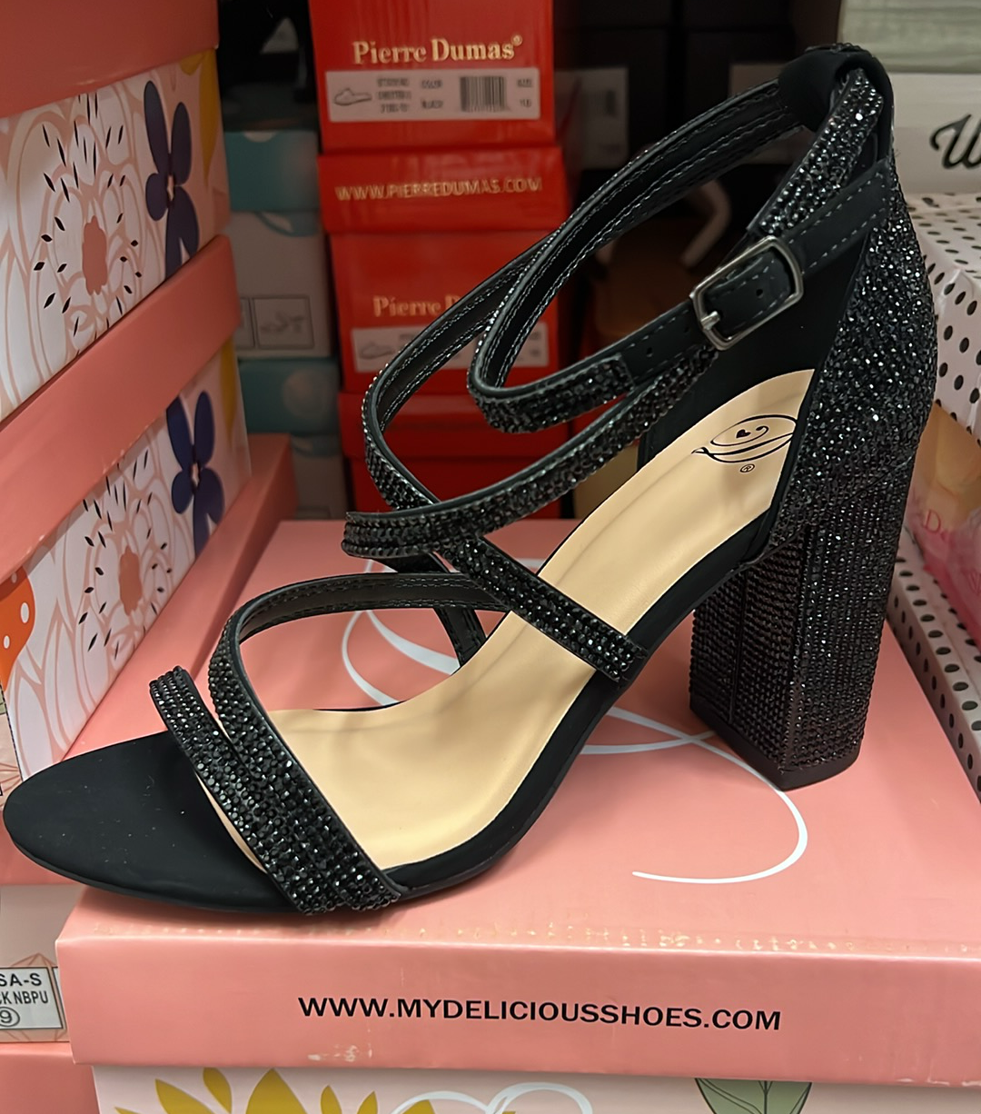 Luisa Black Heels