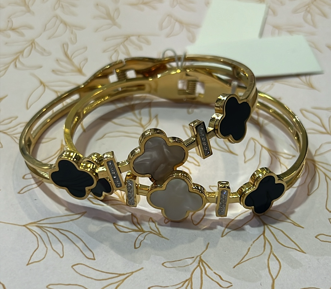 Flower Logo Crystal Bracelet