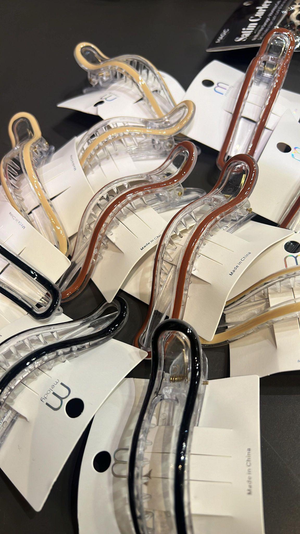 Wave Lined Hair Clip