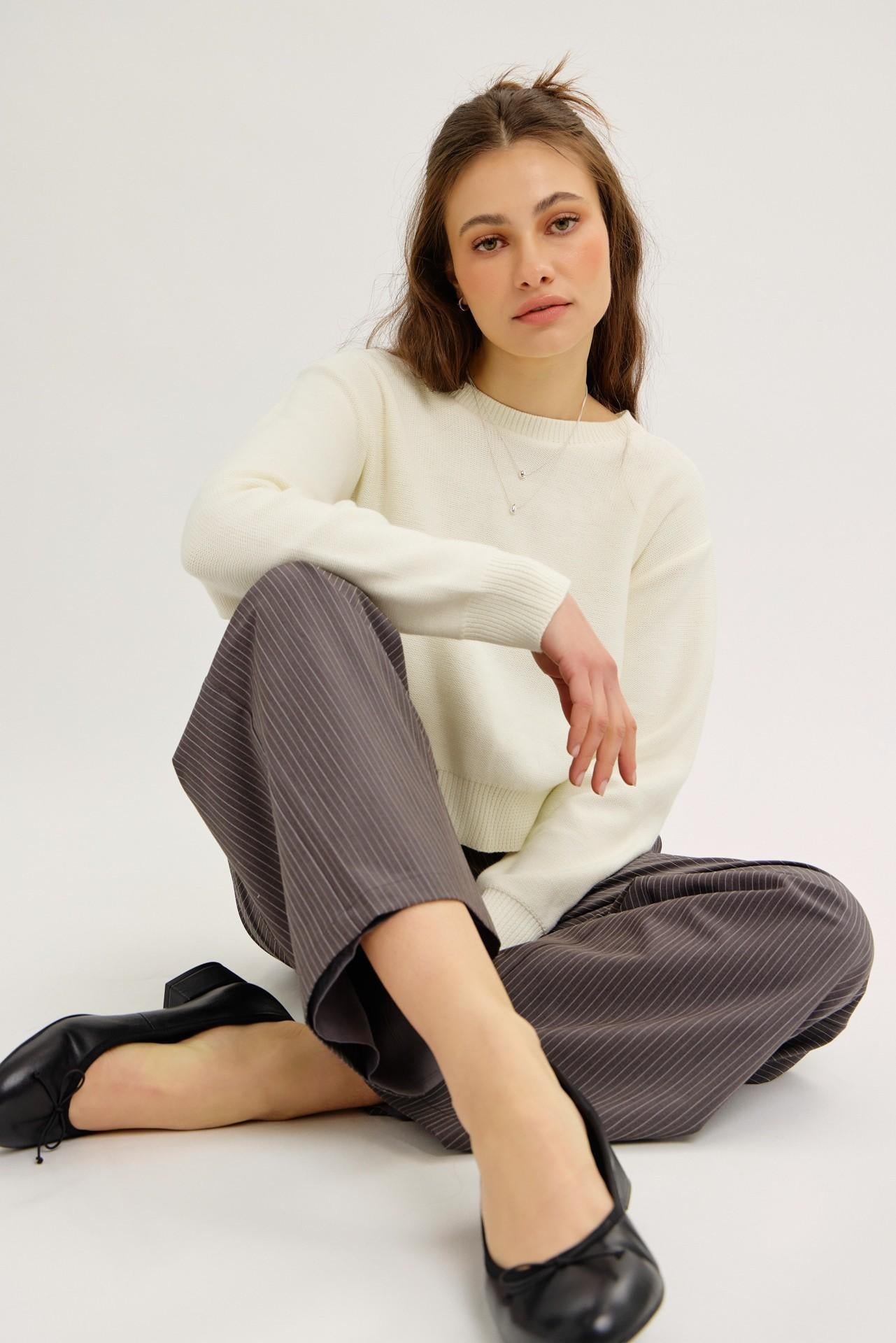 Chalk Stripe Pull-on Relaxed Fit Pants