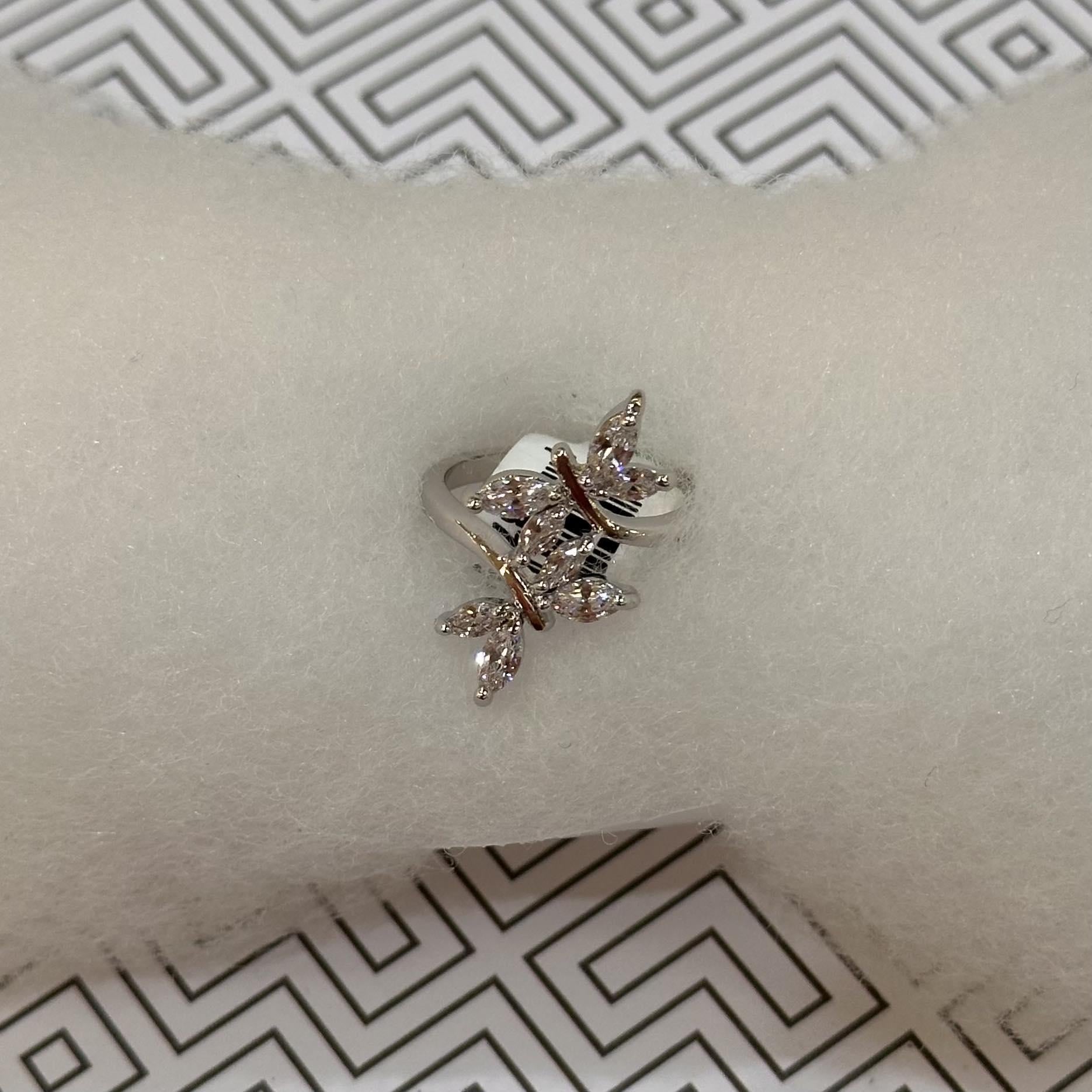 Style 519 Ring