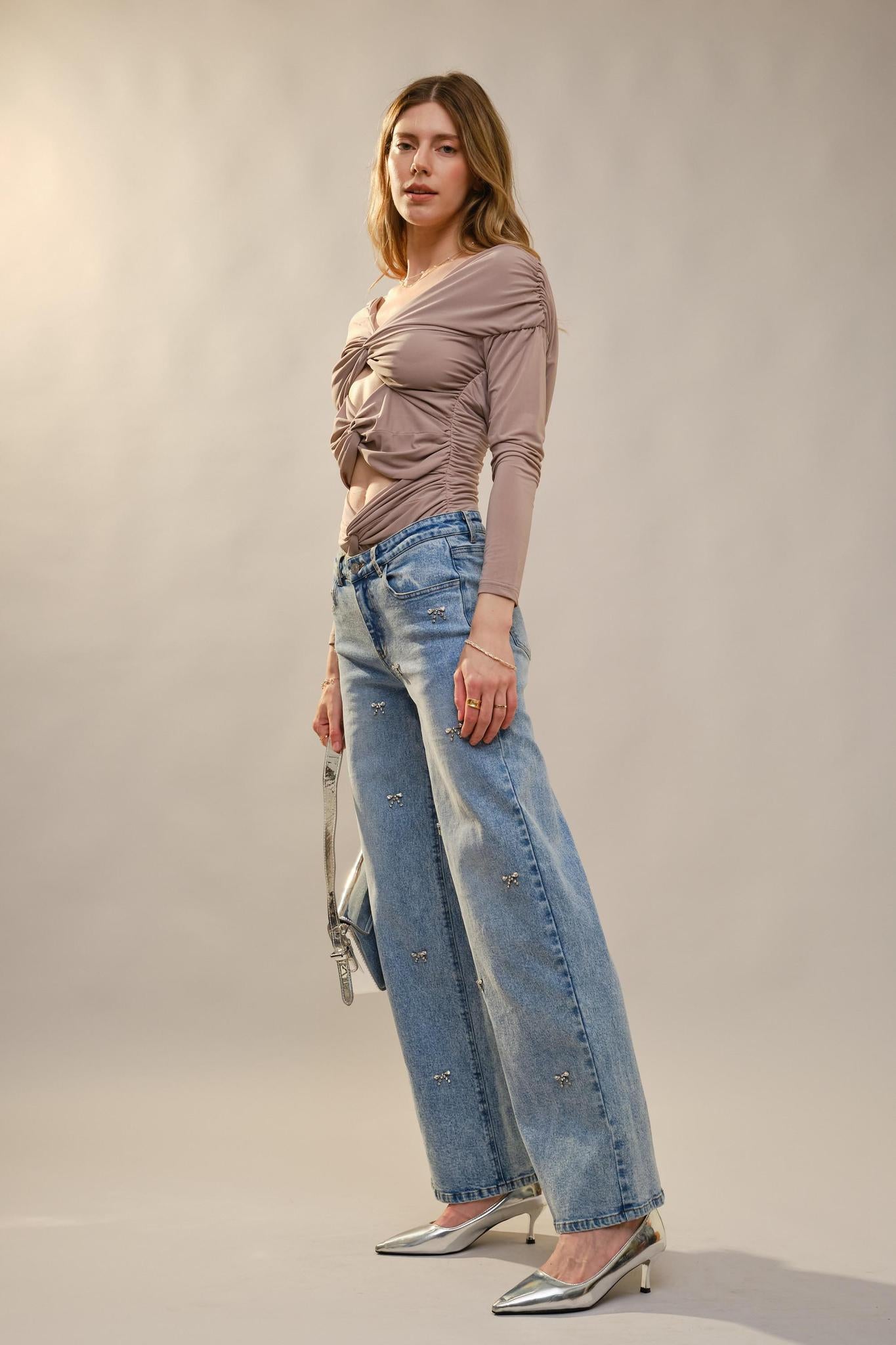 Bow Embellished Straight Leg Jeans