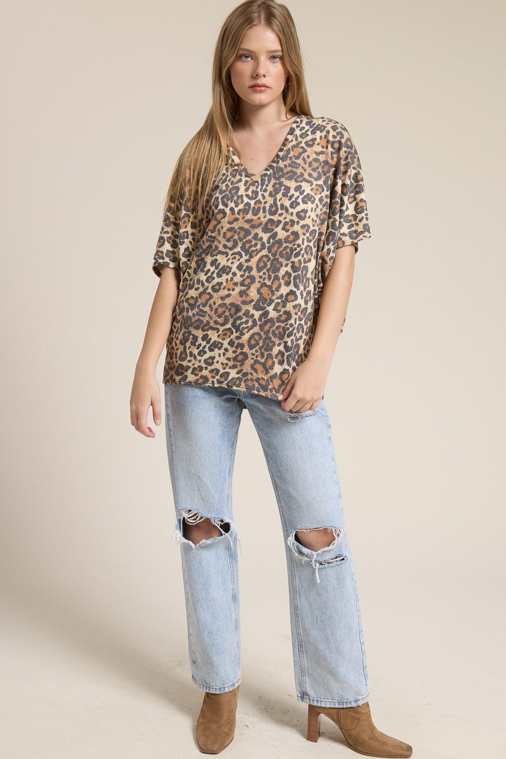 Leopard V-neck Relaxed Fit Top