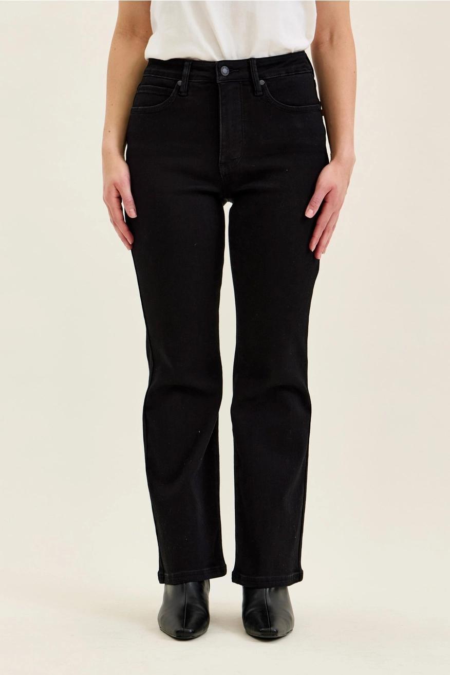 Judy Blue HW Black Petite T.C. Bootcut Jean