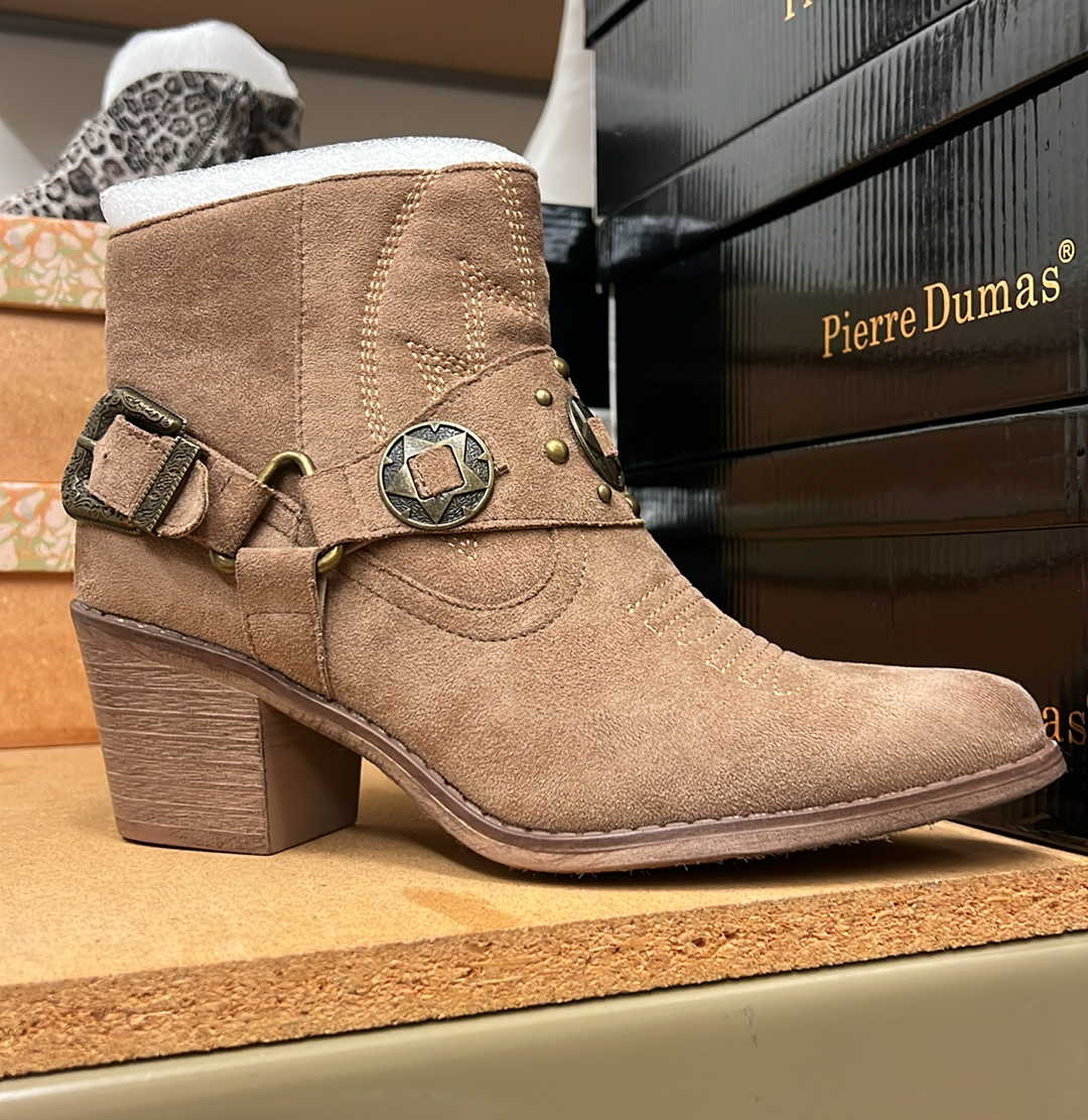 Wilder Taupe Western Boots