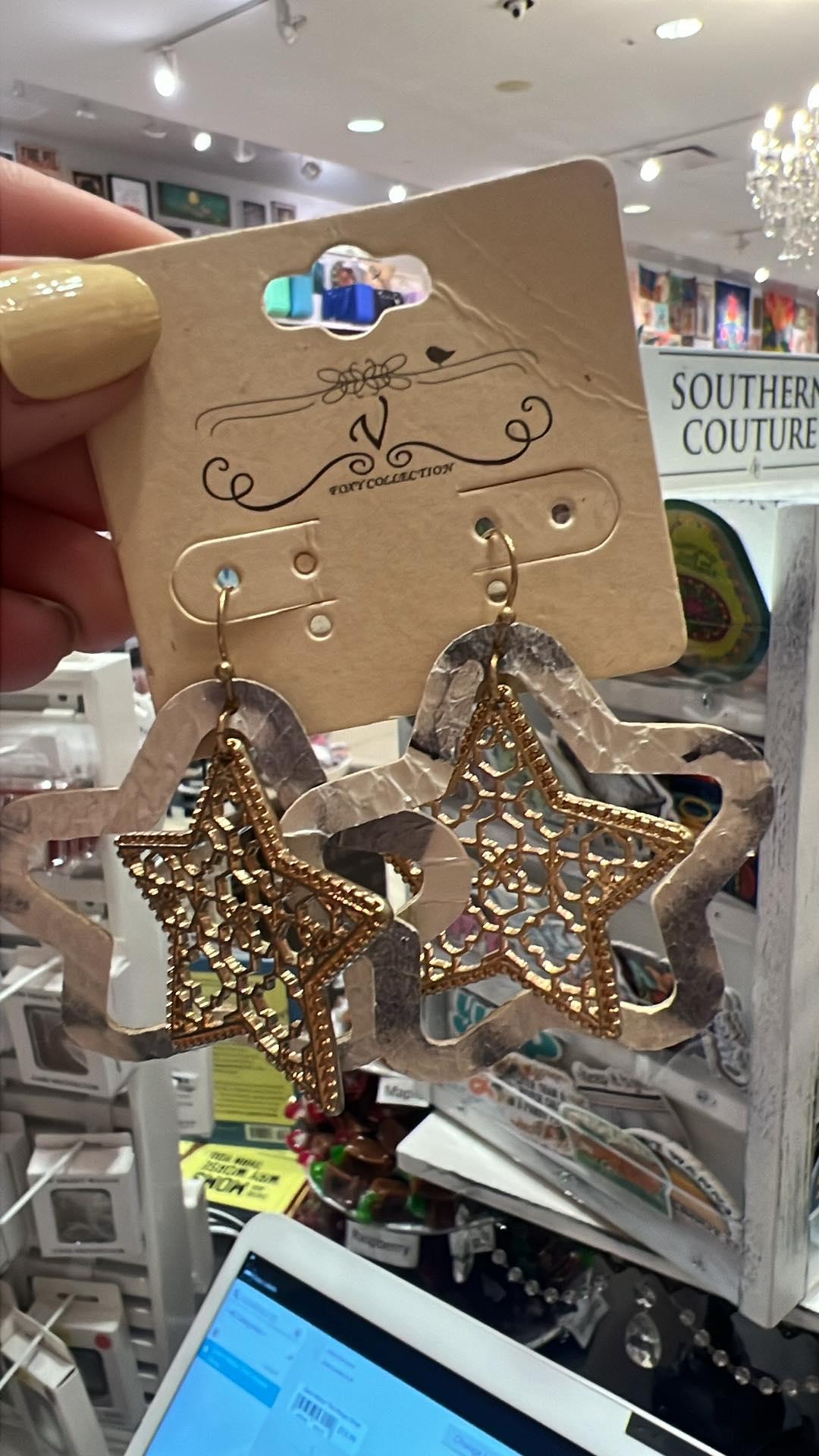 Snake Outline Star Earrings