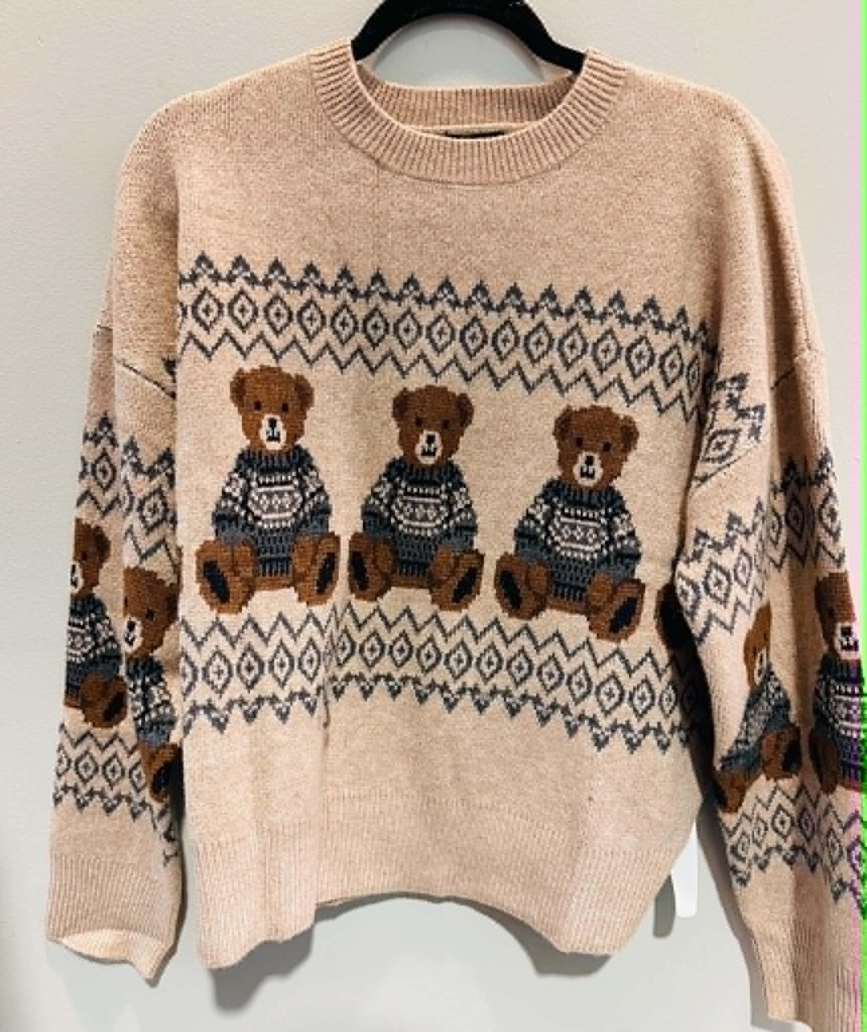 Holiday Bear Motif Crewneck Knit Sweater