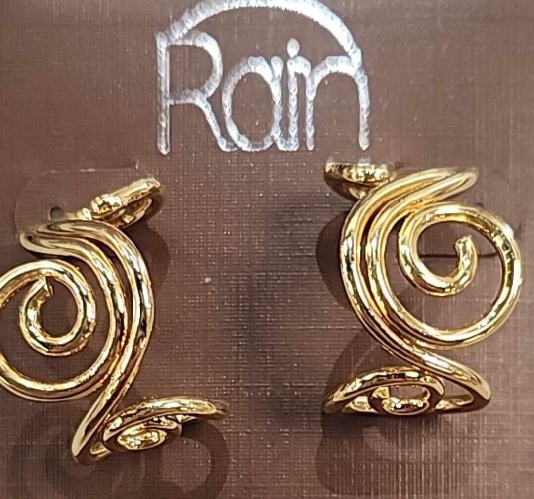 Swirl Half Hoop Earrings