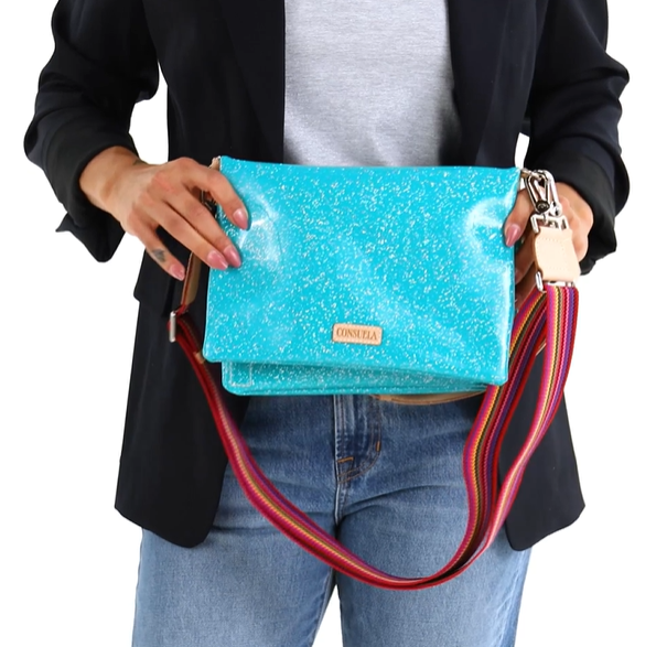 Shay Metro Crossbody