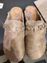 Iris Beige Potato Shoe