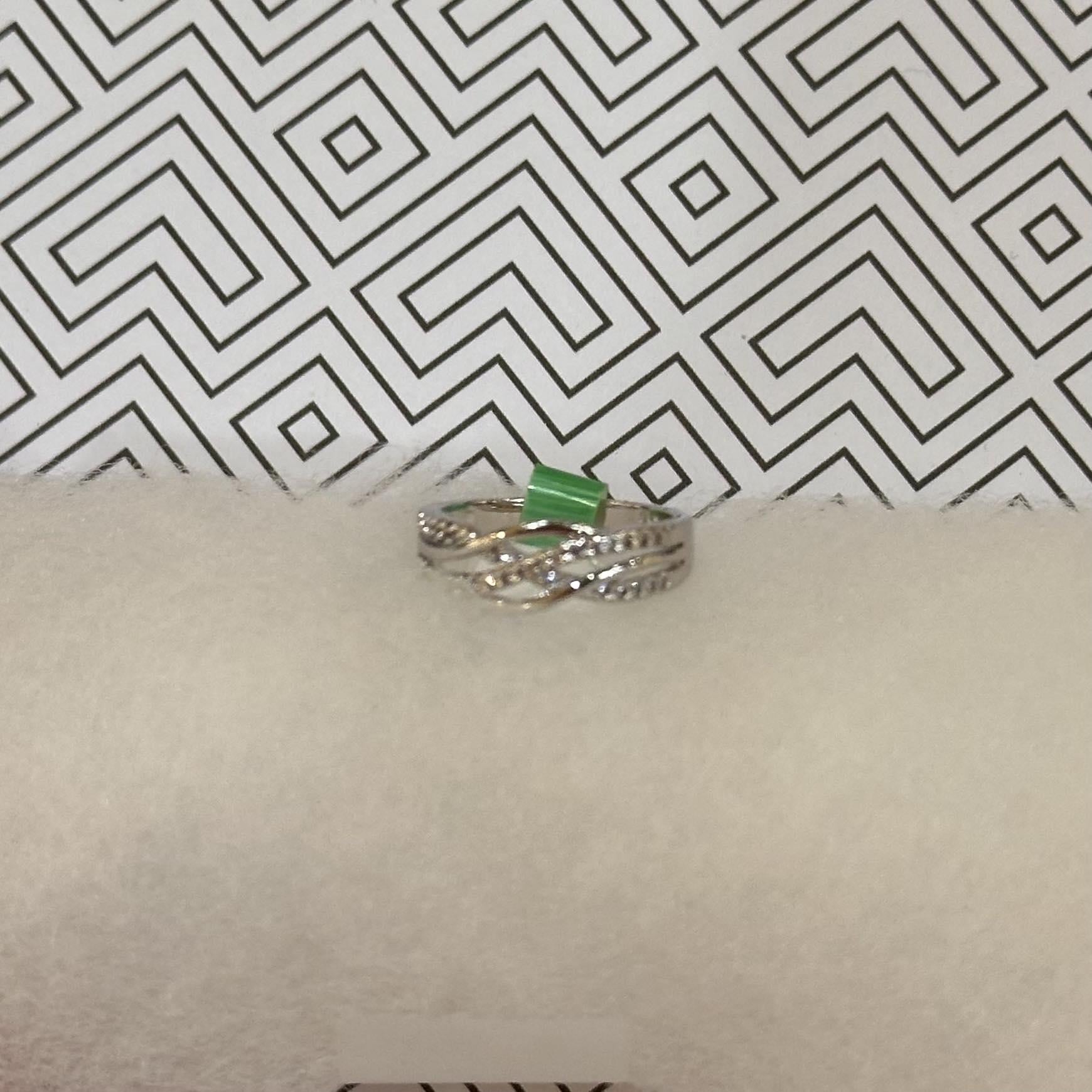Style 902 Ring