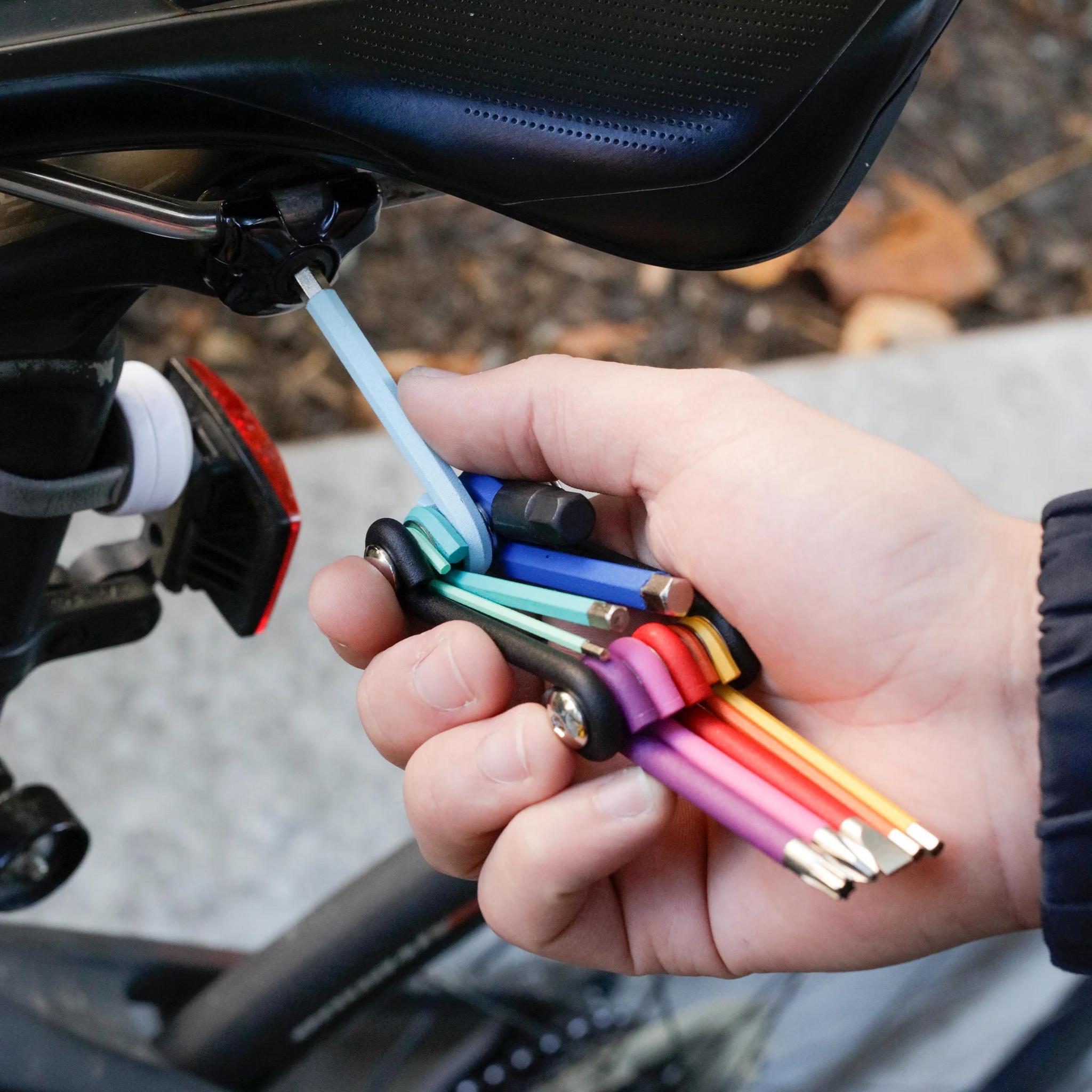 Rainbow Multi-Tool Set