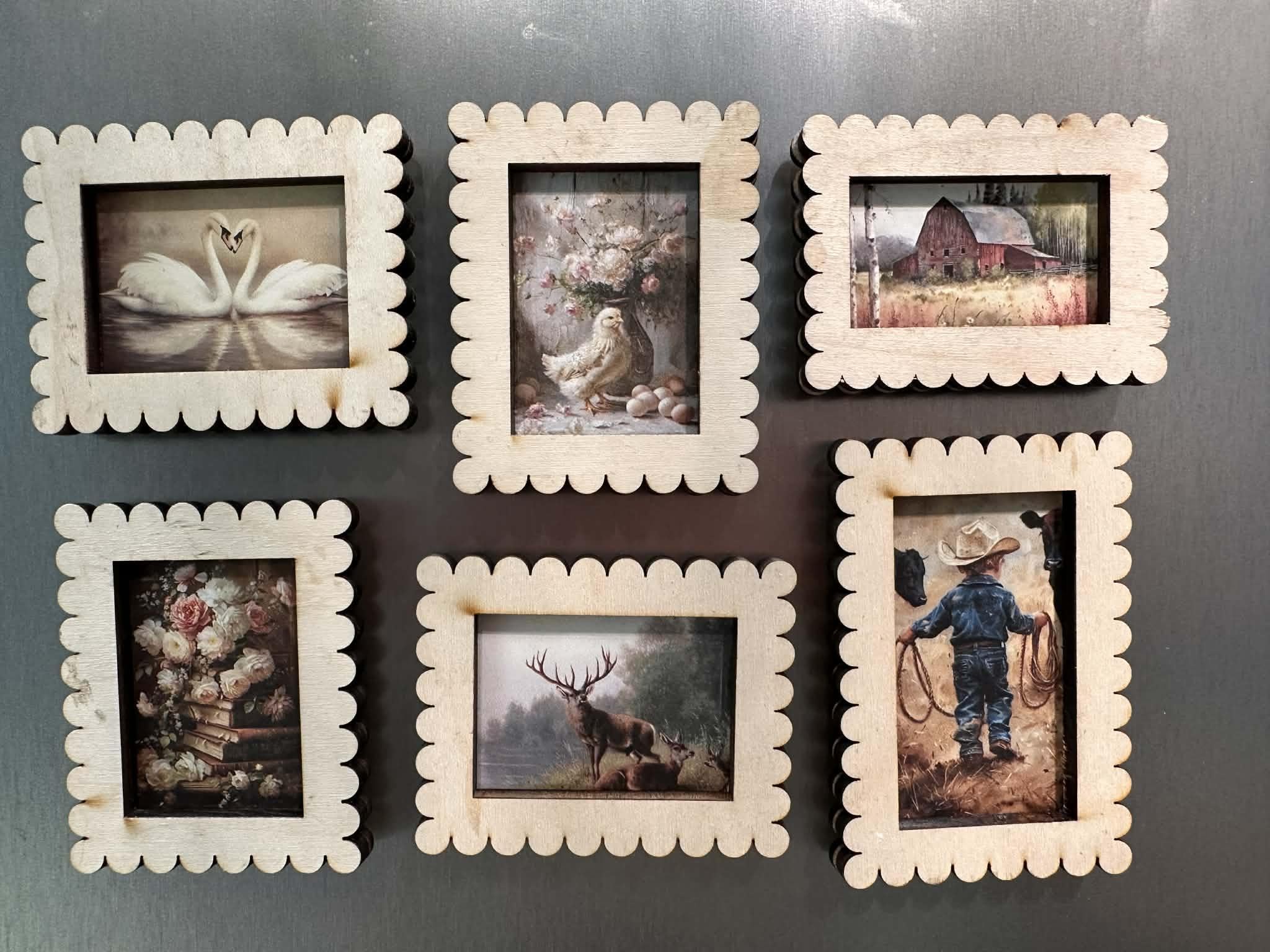Sunday Paper Scalloped Magnets
