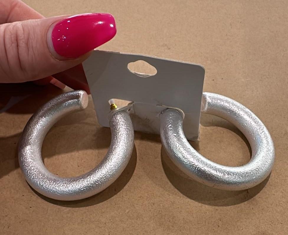 Chunky Metallic Hoops