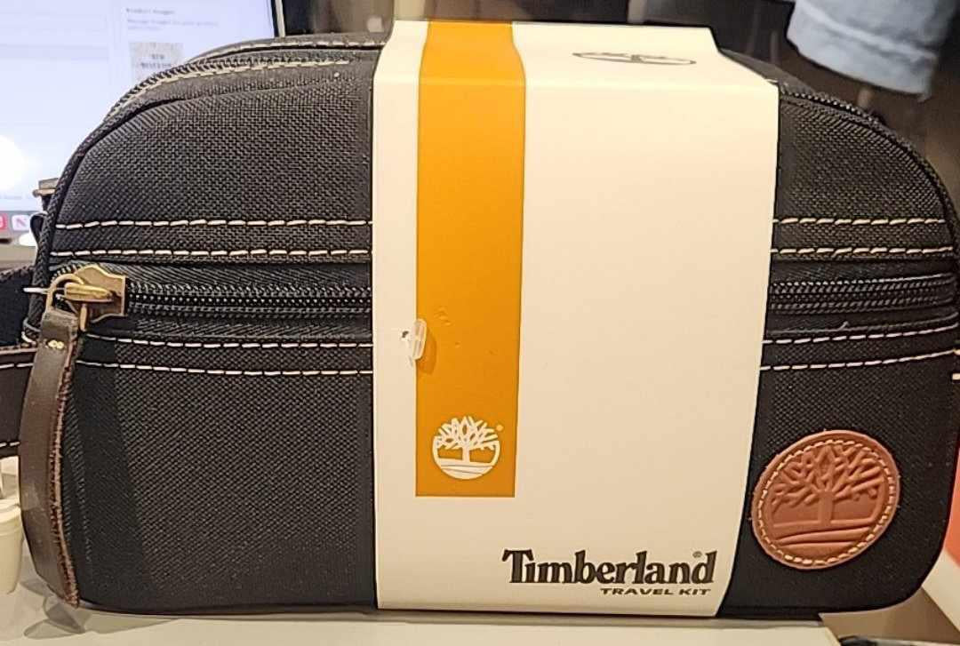 Timberland Travel Kit