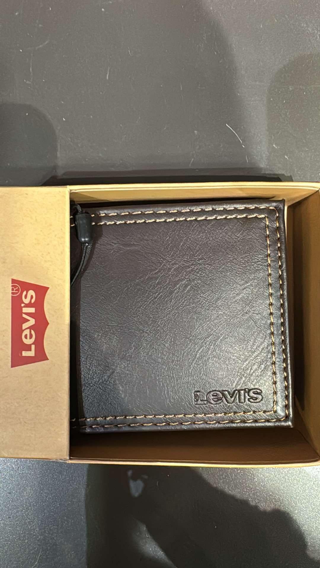 Levi Strauss Brown Stitch Wallet
