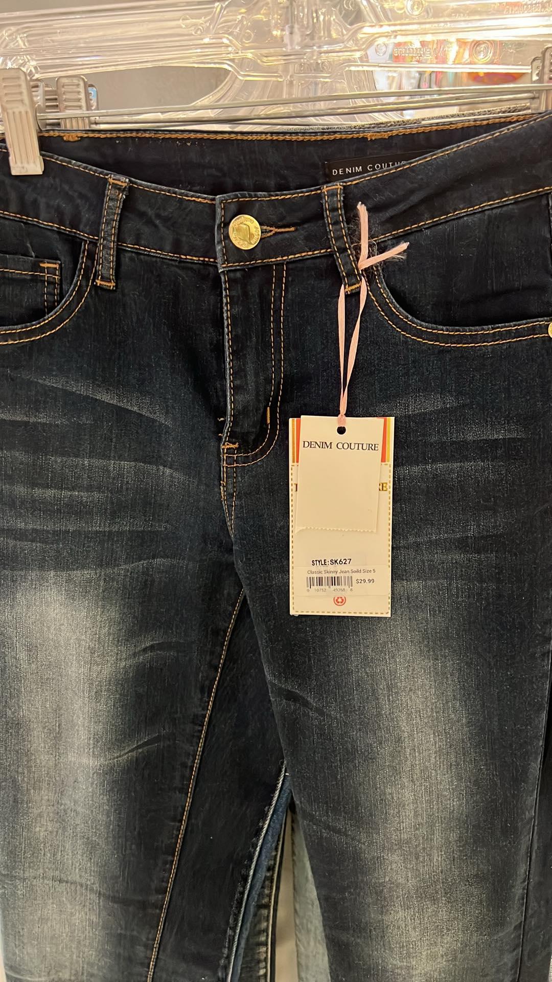 Classic Skinny Jean Solid Size 5