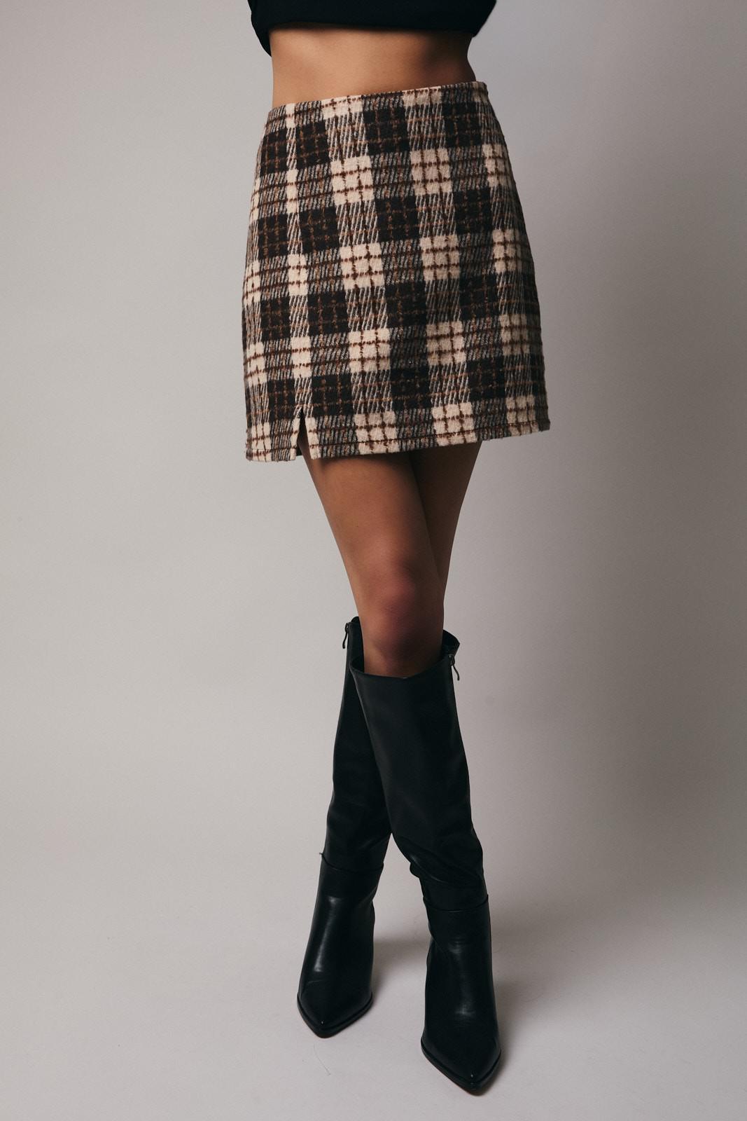 Woolen Plaid Slit Mini Skirt