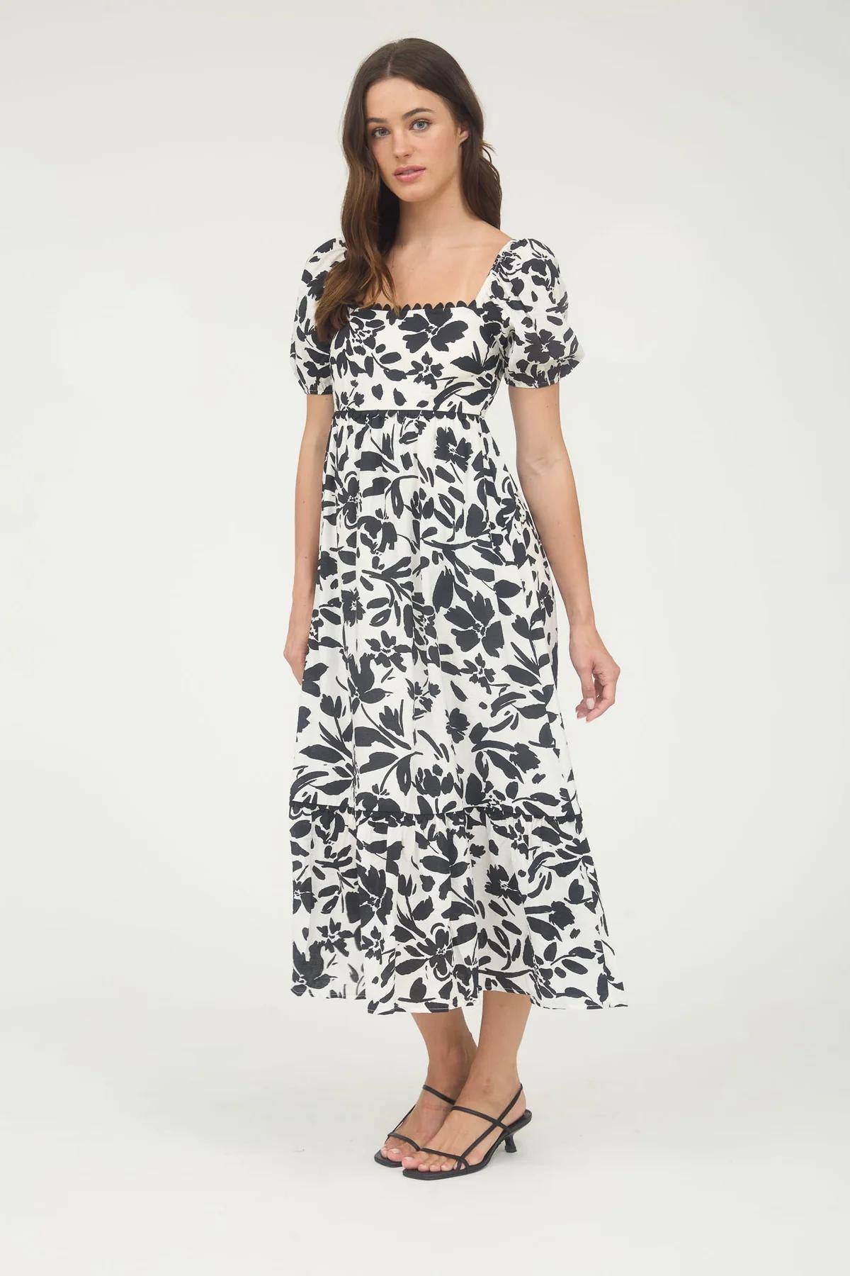 Black Floral Scallop Puff Midi Dress L Black Floral Scallop Puff Midi Dress L