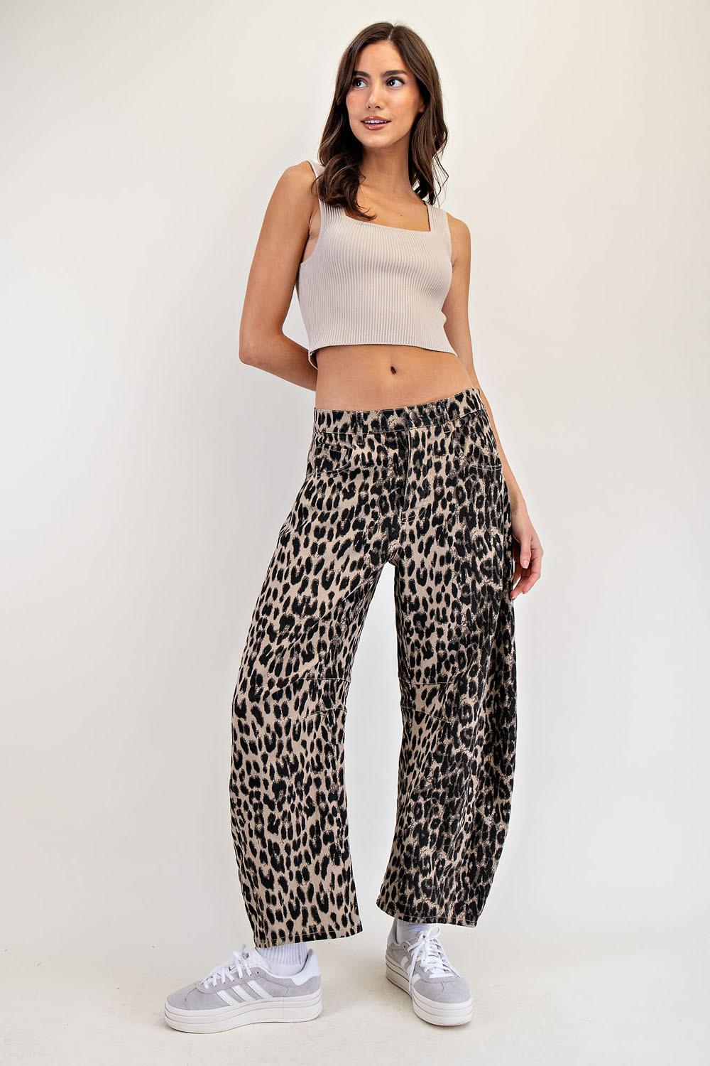 Leopard Printed Barrel Jeans