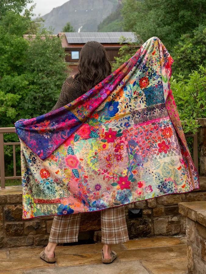 Double-Sided Cozy Throw Blanket