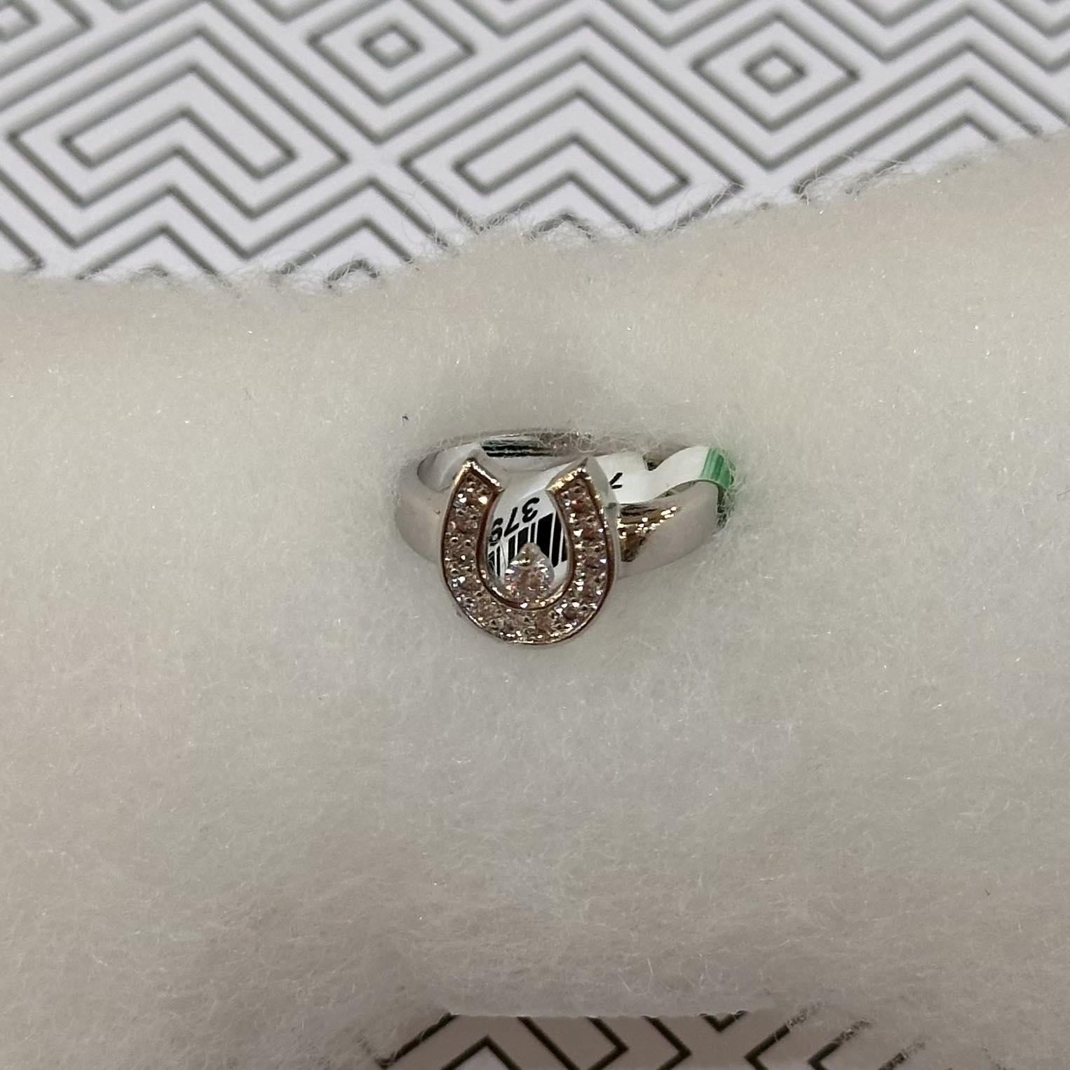 Style 422 Ring