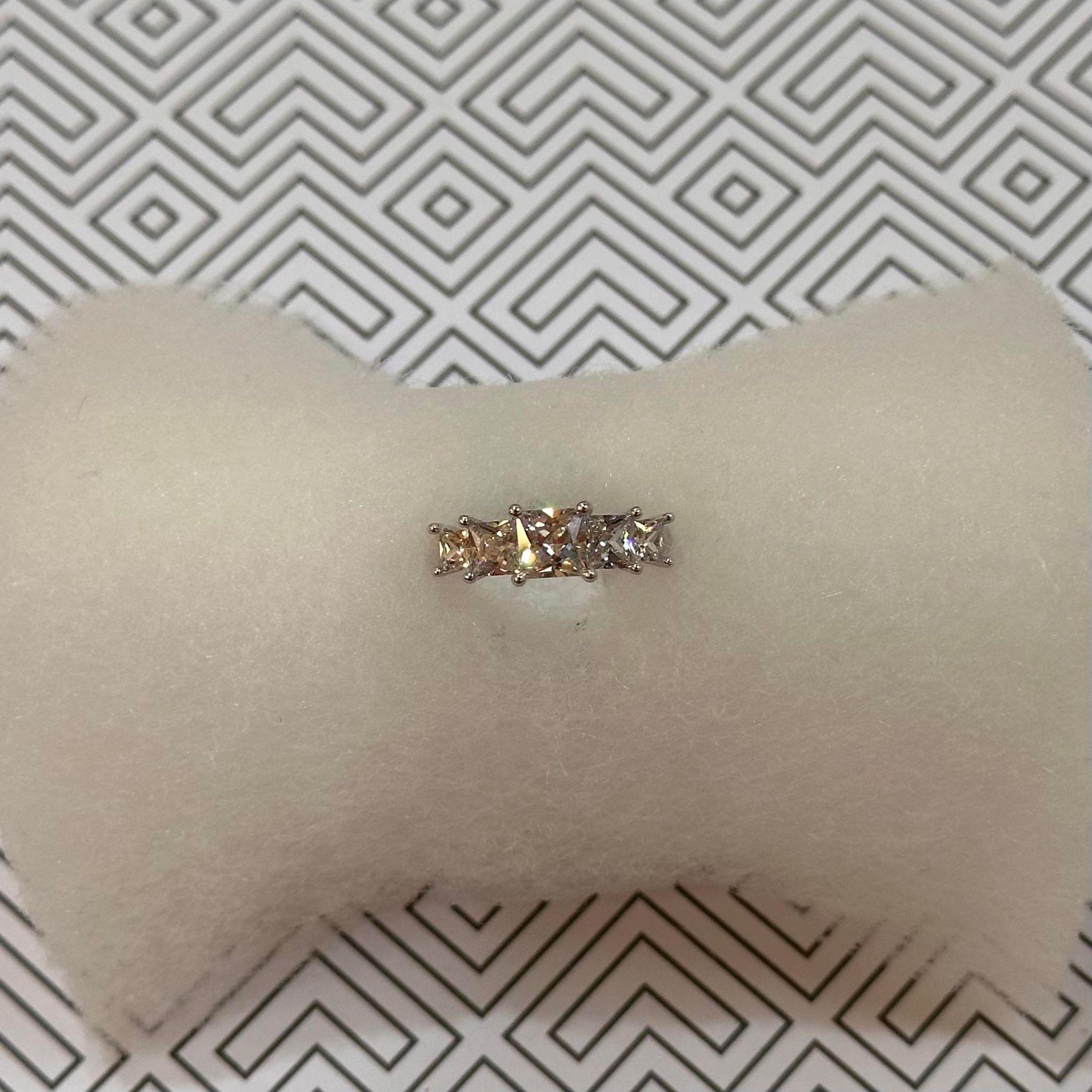 Style 748 Zirconia Ring