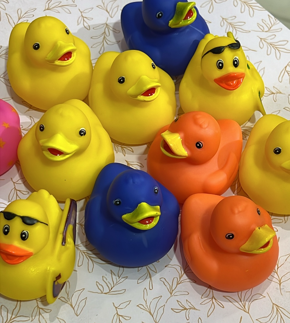 Tiny Rubber Duckie