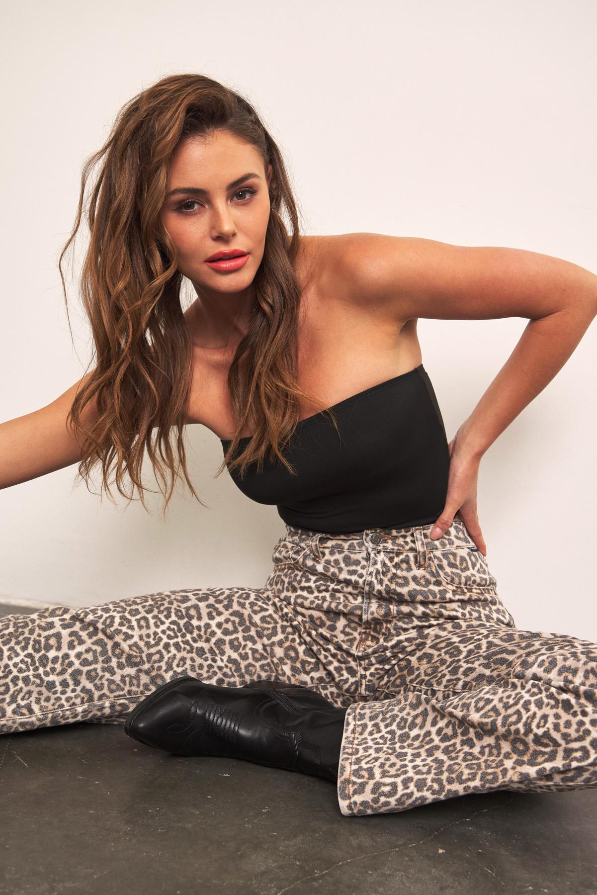 Cello Leopard Super High Rise Dad Jean