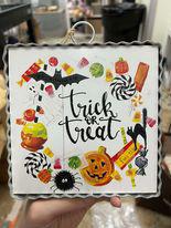 Mini Trick or Treat Sign