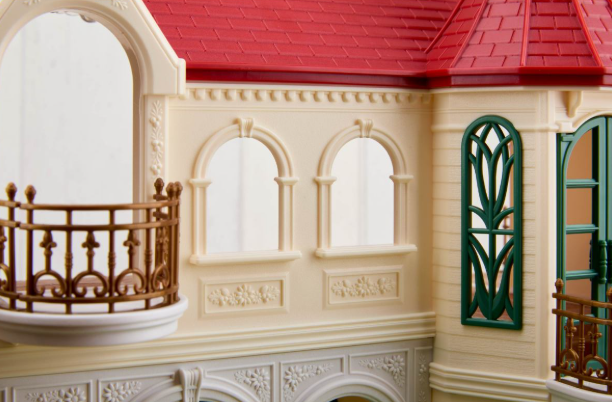 Calico Critters® Red Roof Riverside Manor