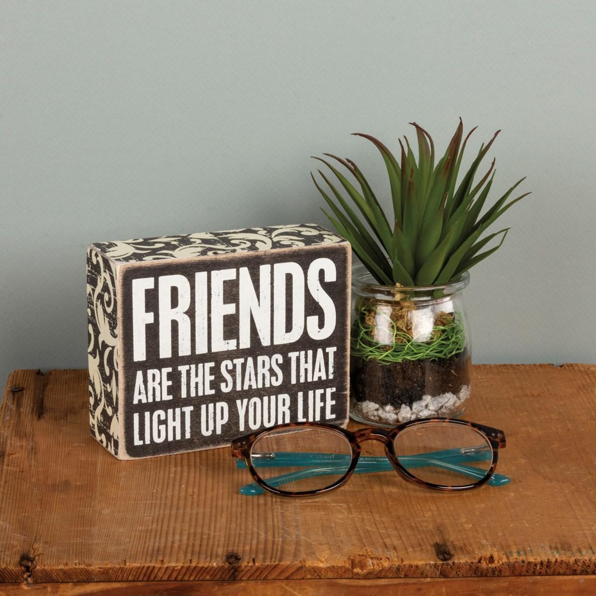Friends Are The Star Music Box