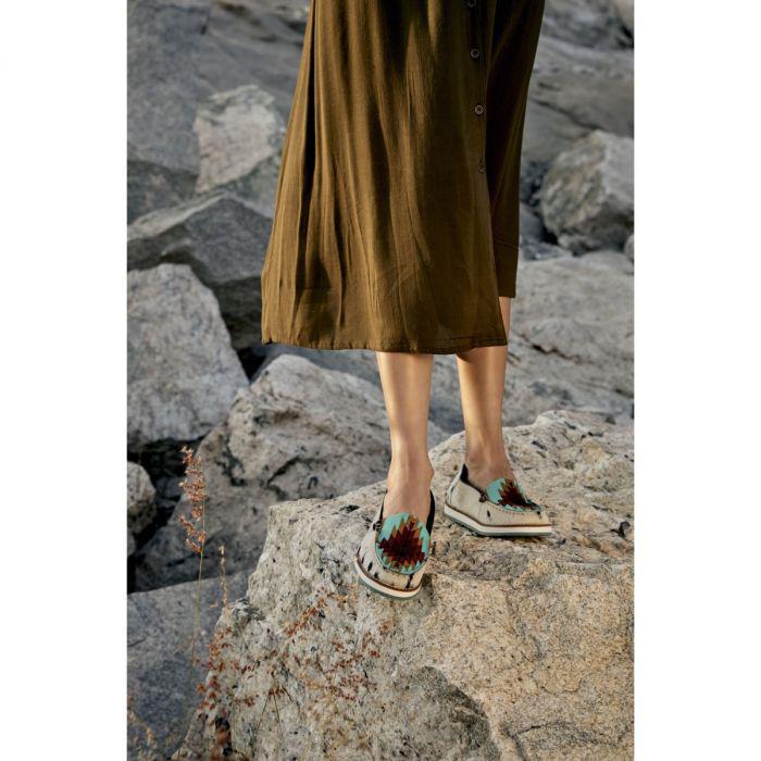 Cambria Sneakers