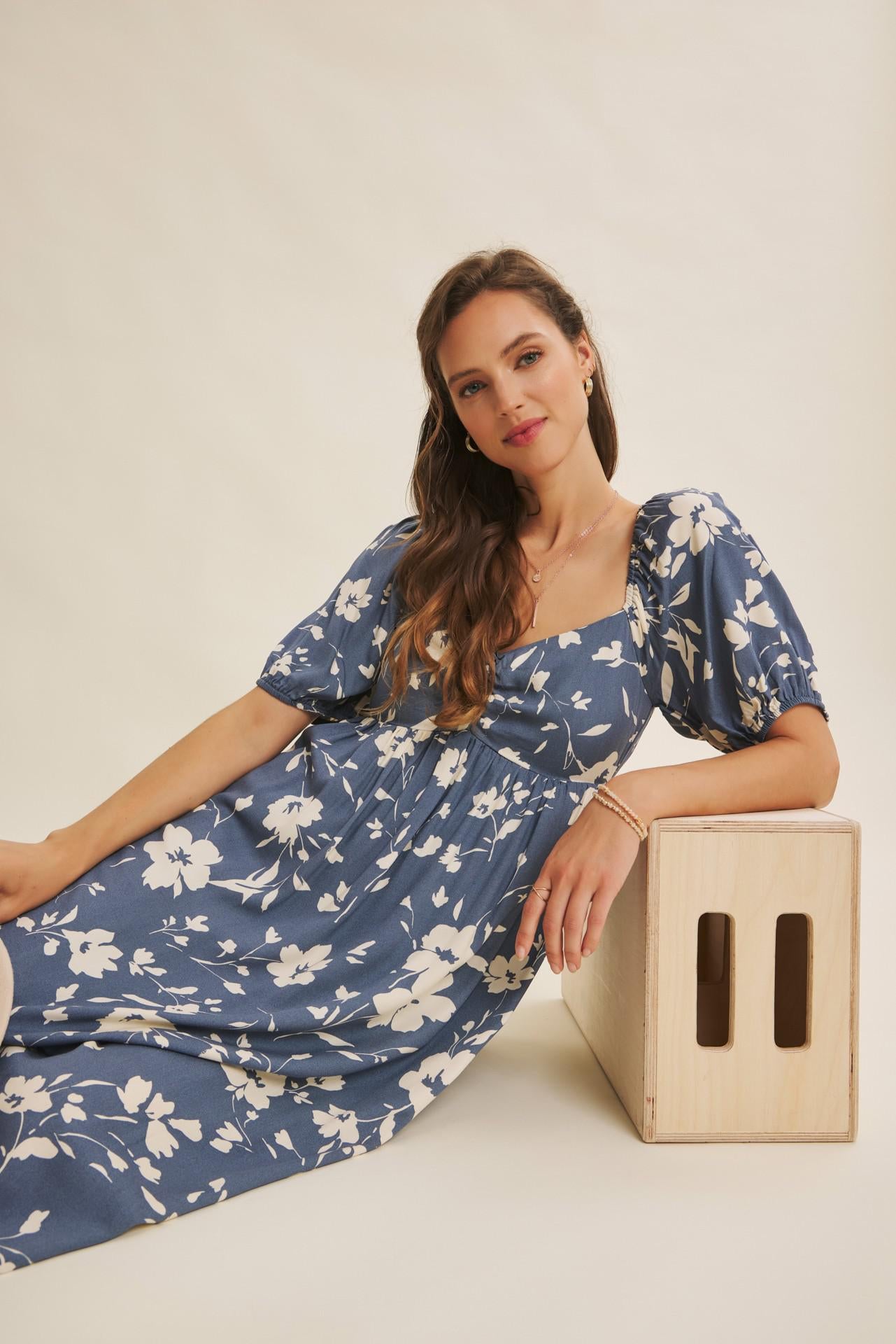 Vintage Denim Flowy Sweetheart Neck Midi Dress