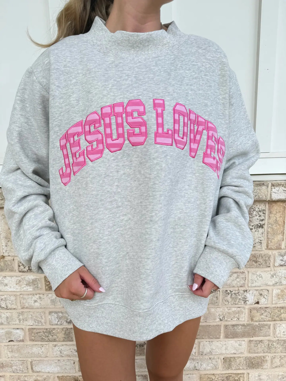 Jesus Loves Pattern Embroidered Mockneck