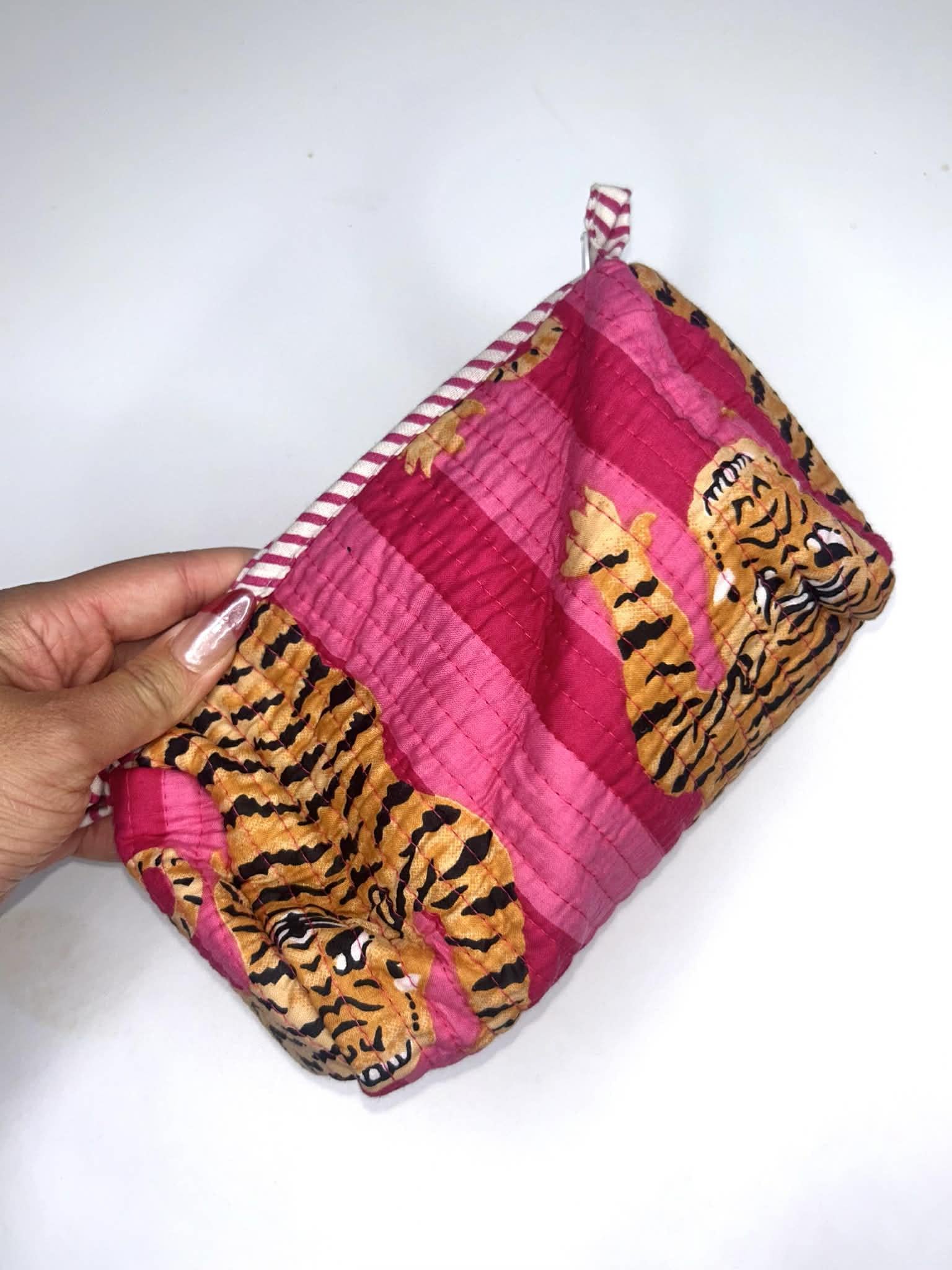Tiger Quilted Make-Up Set of 3 Nested Bags