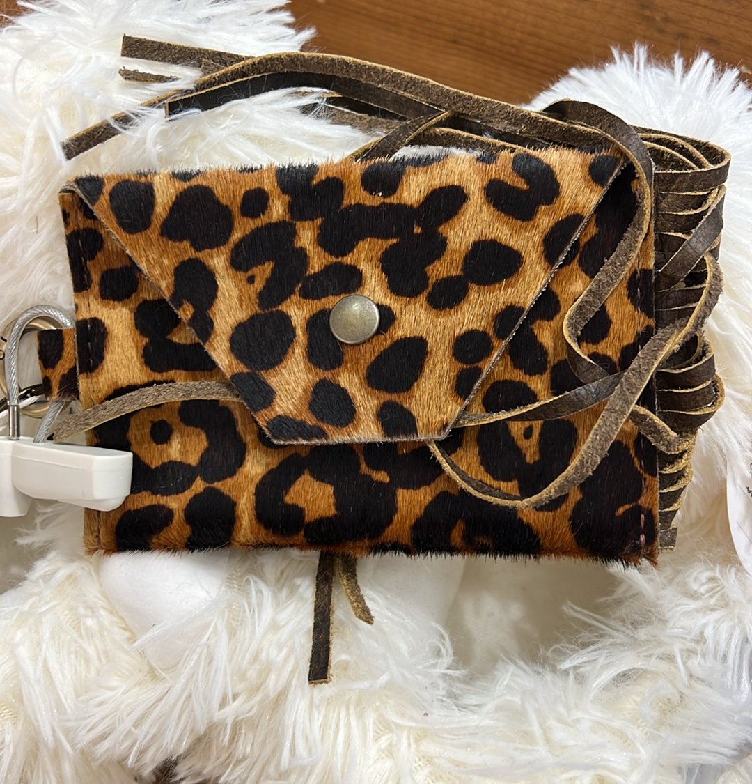 Lyn Leopard Fringe Key Wallet