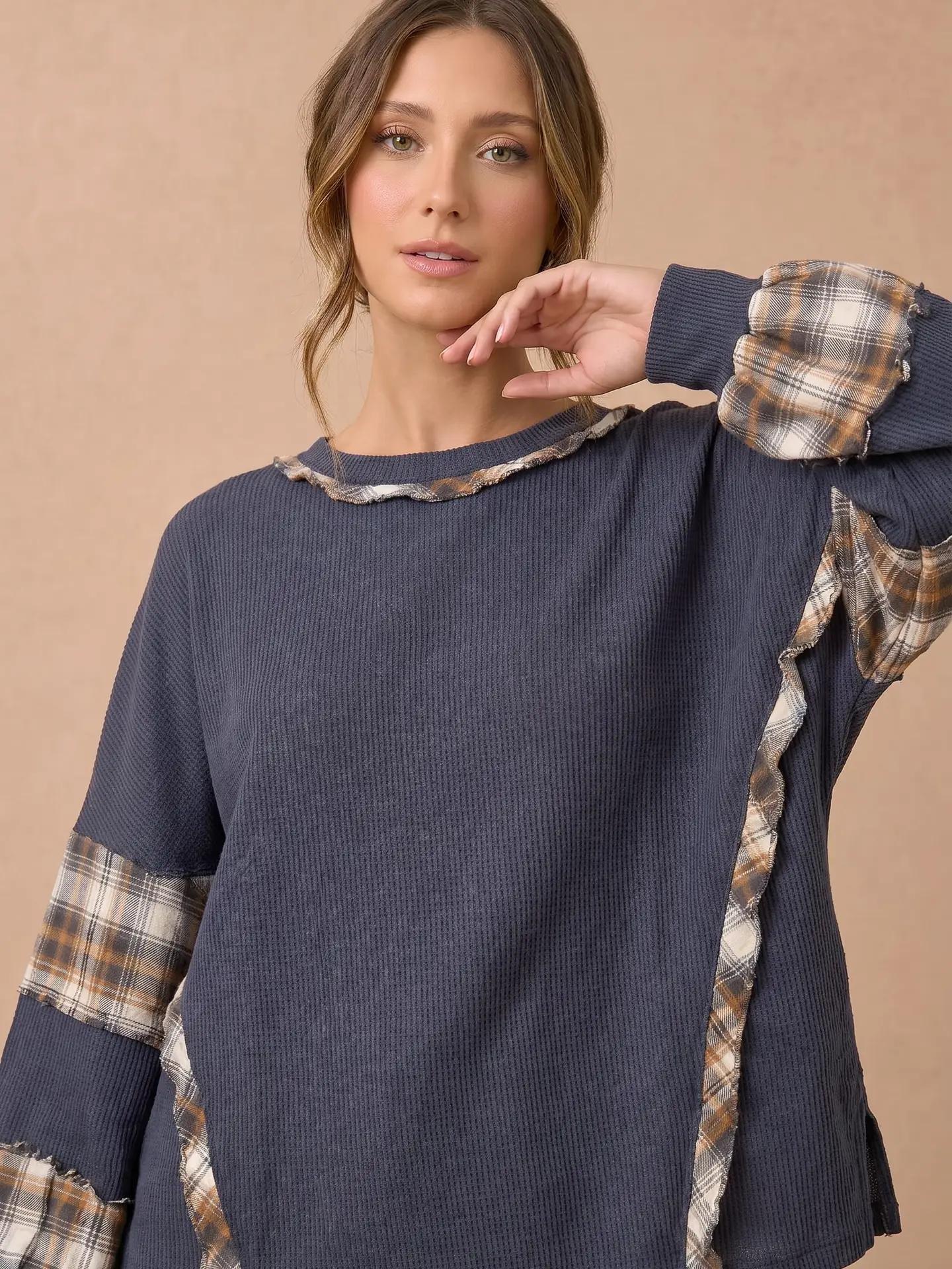 Oversized Plaid Contrast Thermal Knit Top