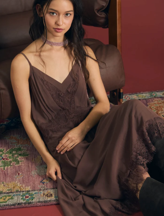 LACE TRIM DROP WAIST SPAGHETTI STRAP MIDI DRESS
