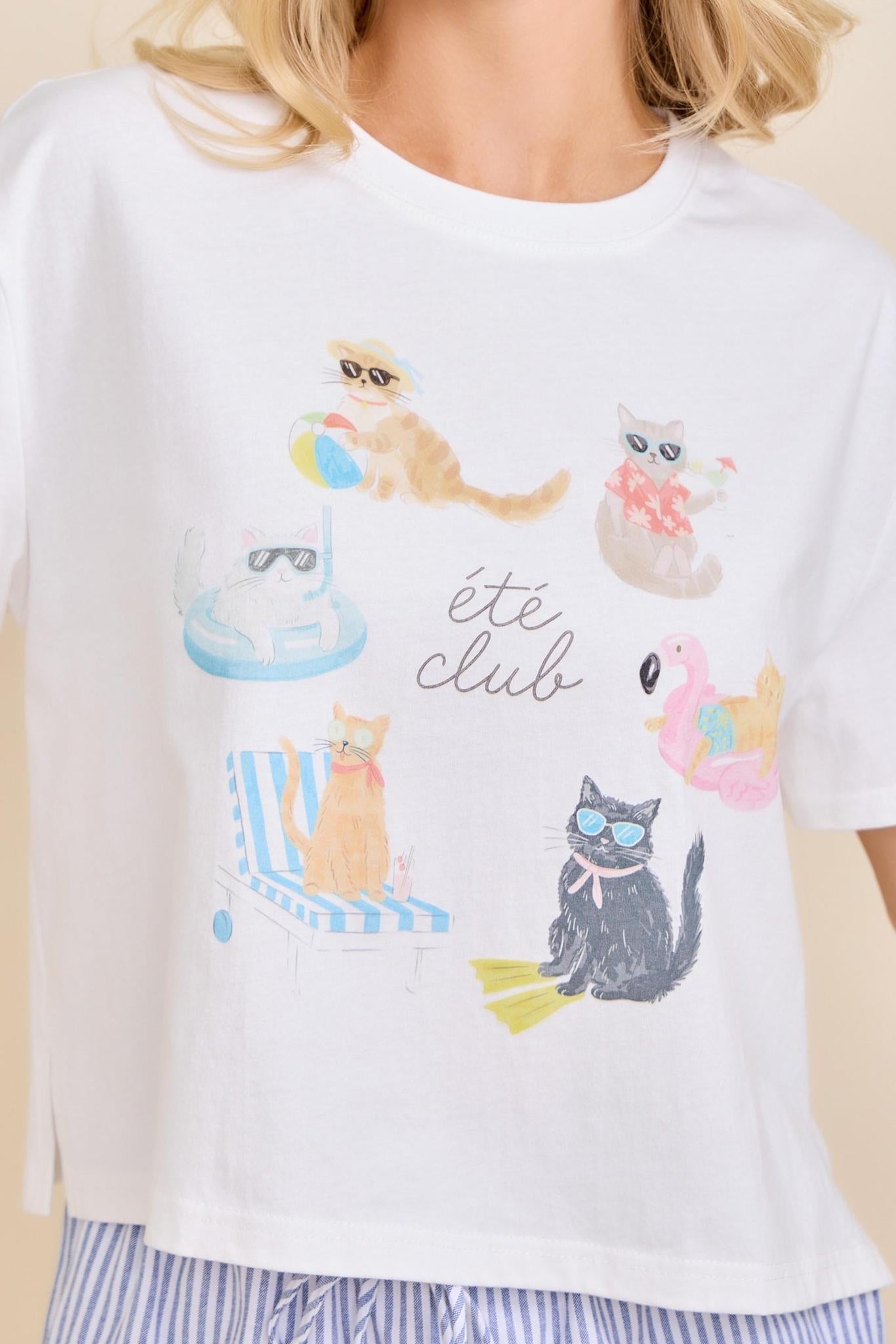 Ete Club Playful Cat Graphic Short Sleeve Tee