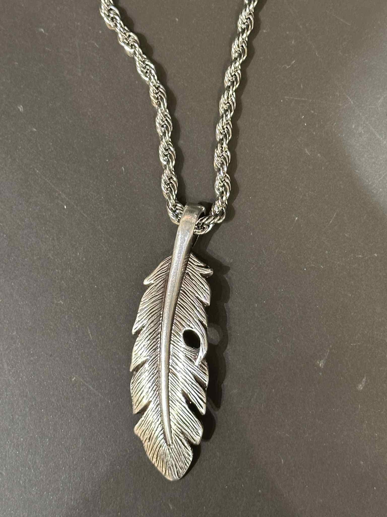 Twister Men's Chain Necklaces
