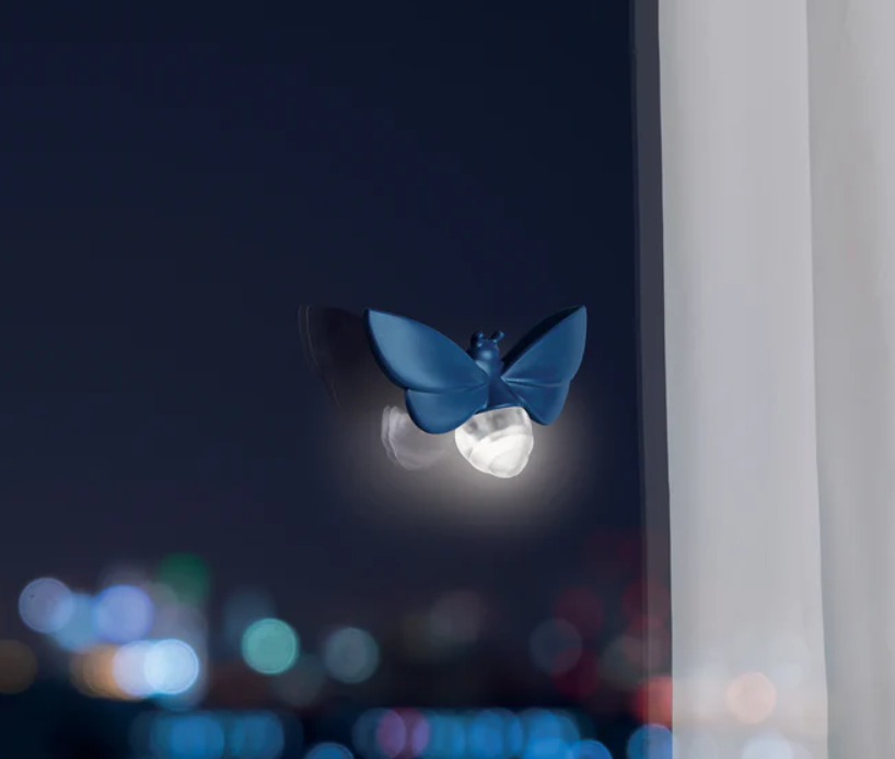 LIGHTBUG Solar powered night light